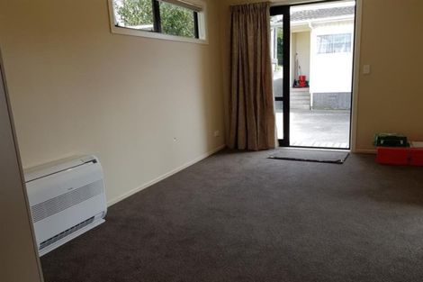 Photo of property in 24 Hori Street, Vogeltown, New Plymouth, 4310