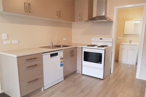 Photo of property in 24 Hori Street, Vogeltown, New Plymouth, 4310