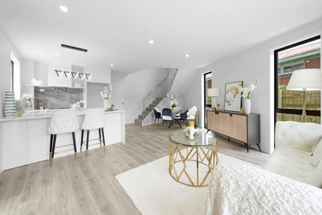 Photo of property in 30d Tawa Crescent, Manurewa, Auckland, 2102