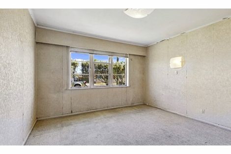 Photo of property in 1/11 Mangarata Avenue, Papatoetoe, Auckland, 2025