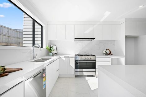 Photo of property in 4 Dulverton Rise, Flagstaff, Hamilton, 3210