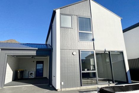 Photo of property in 10 Wheatsheaf Lane, Heathcote Valley, Christchurch, 8022
