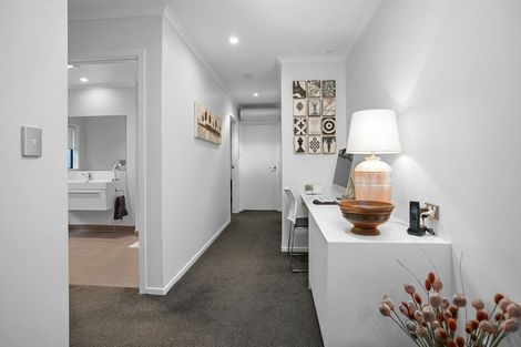 Photo of property in 8 Isobel Hodgson Drive, Cambridge, 3434