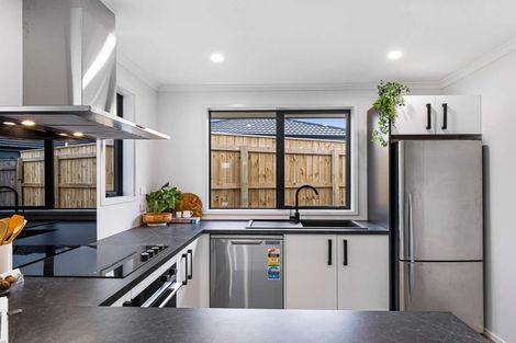 Photo of property in 59 Tawhero Street, Gonville, Wanganui, 4501