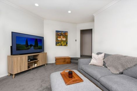 Photo of property in 210 Leger Grove, Te Awamutu, 3875