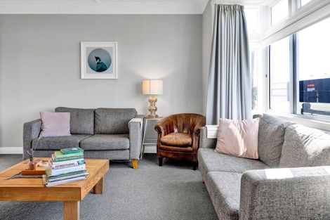 Photo of property in 45 Vogel Street, Hawera, 4610