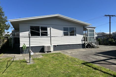 Photo of property in 90 Parkers Road, Tahunanui, Nelson, 7011