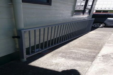 Photo of property in 14 Edgecombe Street, Newlands, Wellington, 6037