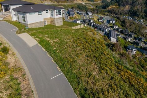 Photo of property in 4 Stunsail Lane, Whitby, Porirua, 5024