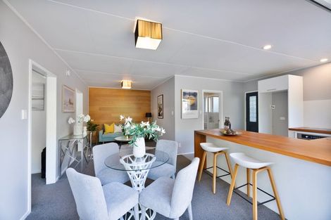 Photo of property in 2/45 Cron Avenue, Te Atatu South, Auckland, 0610