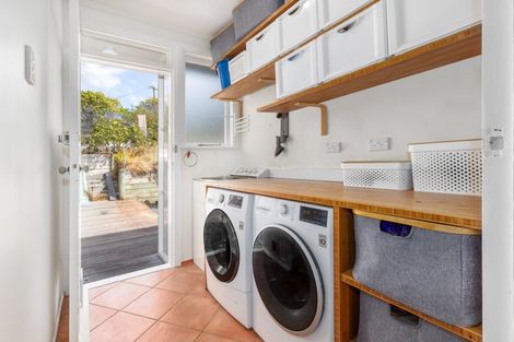 Photo of property in 118 Te Pene Avenue, Titahi Bay, Porirua, 5022