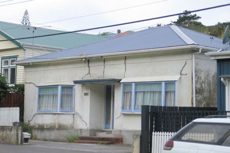 Photo of property in 267 Ohiro Road, Brooklyn, Wellington, 6021