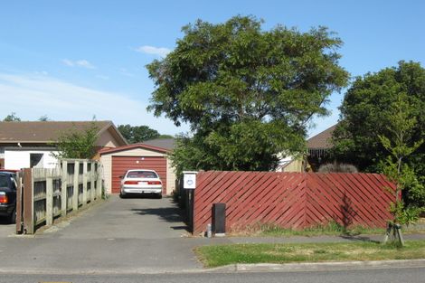 Photo of property in 8 Raymond Road, Bromley, Christchurch, 8062