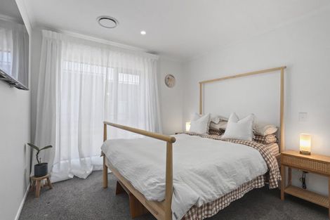 Photo of property in 37 David Carnegie Road, Hobsonville, Auckland, 0616