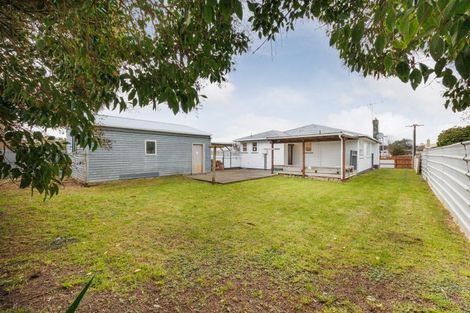 Photo of property in 35 Wilson Crescent, Highbury, Palmerston North, 4412