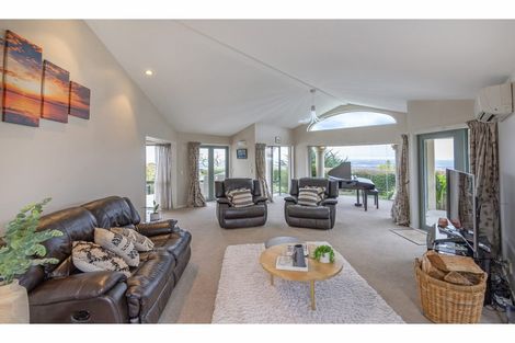 Photo of property in 34 Harry Ell Drive, Cashmere, Christchurch, 8022