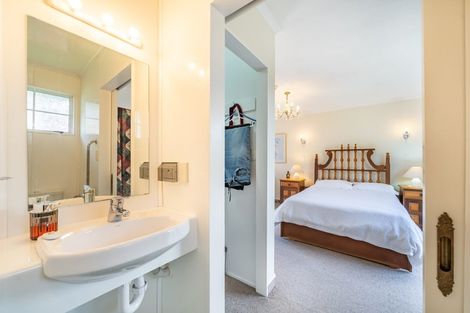 Photo of property in 11 Observatory Close, Whitby, Porirua, 5024