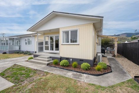 Photo of property in 3/25 Kipling Crescent, Stoke, Nelson, 7011