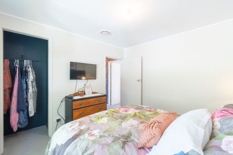 Photo of property in 39 Oreti Road, Otatara, Invercargill, 9879