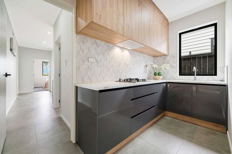 Photo of property in 5 Seagreen Avenue, Rosehill, 2113
