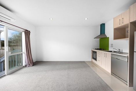 Photo of property in 2/41 York Street, Hamilton East, Hamilton, 3216