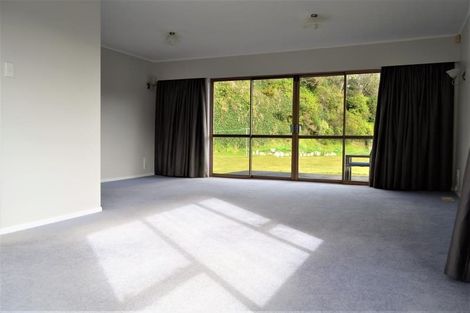 Photo of property in 136 Curtis Street, Northland, Wellington, 6012