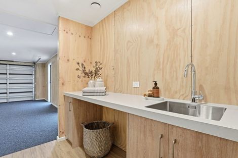 Photo of property in 3 Teitei Avenue, Feilding, 4702