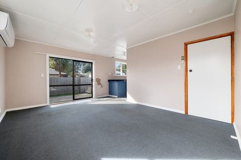 Photo of property in 3 Nalder Place, Linwood, Christchurch, 8062