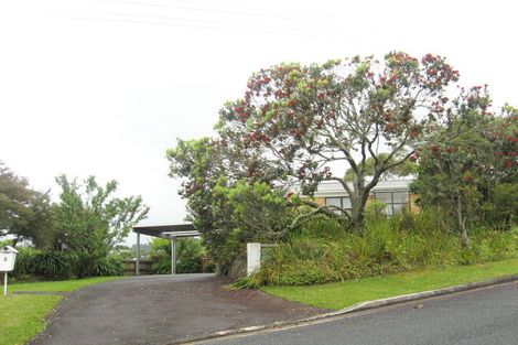 Photo of property in 9 Commins Road, Onerahi, Whangarei, 0110