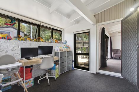 Photo of property in 3/42 James Laurie Street, Henderson, Auckland, 0612