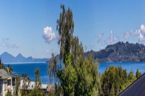 Photo of property in 23 Harvey Street, Waipahihi, Taupo, 3330