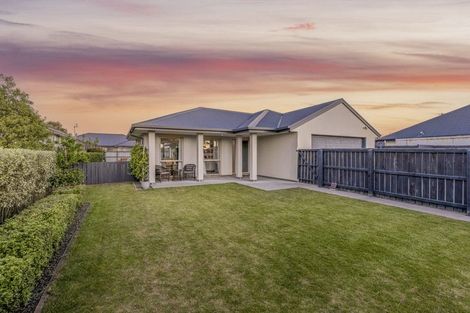 Photo of property in 64 Wattle Drive, New Brighton, Christchurch, 8083