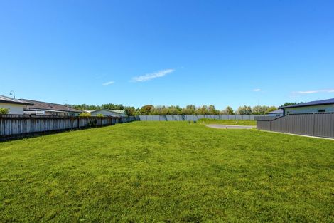 Photo of property in 25 George Yee Place, Taradale, 4112