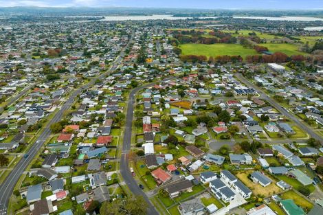 Photo of property in 60 Heybridge Street, Manurewa, Auckland, 2102