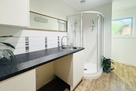 Photo of property in 55 Dunedin Street, Redwood, Christchurch, 8051