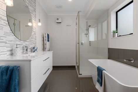 Photo of property in 51a Ririnui Place, Maungatapu, Tauranga, 3112