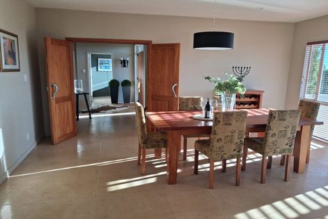 Photo of property in 253 Ngahere Park Road, Turitea, Palmerston North, 4472