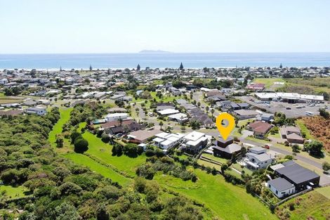 Photo of property in 42 Browns Drive, Waihi Beach, 3611
