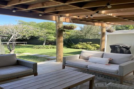 Photo of property in 5 Grove Road, Haumoana, 4102