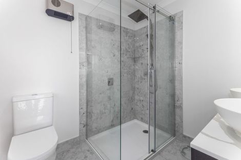 Photo of property in 155 Guildford Drive, Paraparaumu Beach, Paraparaumu, 5032