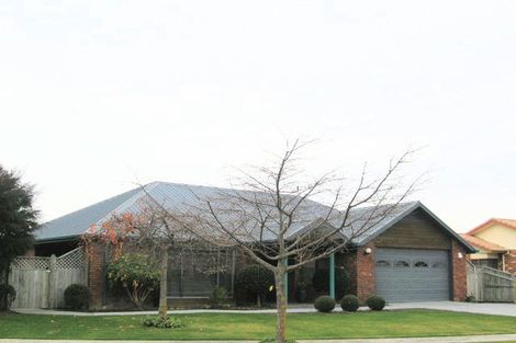 Photo of property in 47 Kensington Drive, Taradale, Napier, 4112