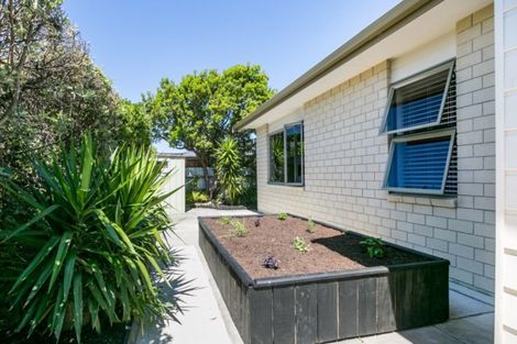 Photo of property in 4 West Place, Greenmeadows, Napier, 4112