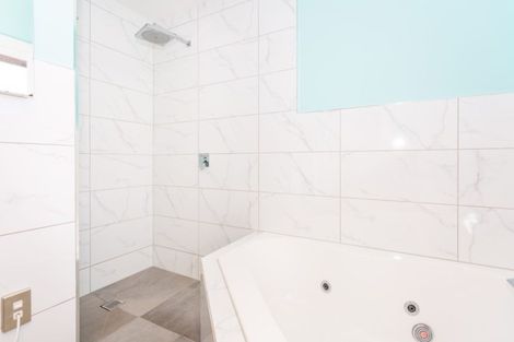 Photo of property in 121 Saint Martins Road, Saint Martins, Christchurch, 8022