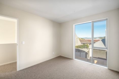 Photo of property in 2/50 Marine Parade, North New Brighton, Christchurch, 8083