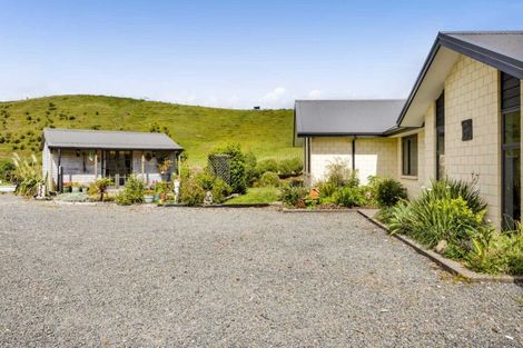 Photo of property in 2 Te Ara Karoiroa Road, 4374