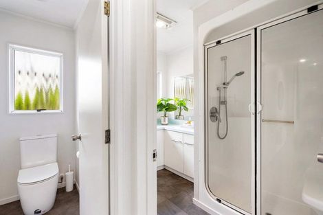 Photo of property in 1 Balmoral Street, Taradale, Napier, 4112