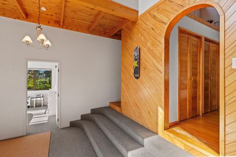 Photo of property in 32 Mount Avenue, Pauanui, Hikuai, 3579