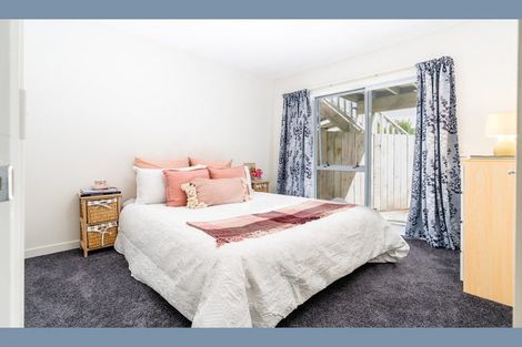 Photo of property in 5/143 Cockayne Road, Khandallah, Wellington, 6035