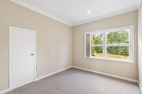 Photo of property in 79c Russell Road, Manurewa, Auckland, 2102