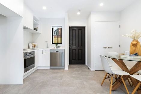 Photo of property in 3/106 Peterborough Street, Christchurch Central, Christchurch, 8013